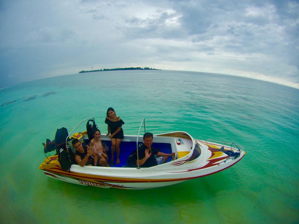 DERAWAN – LABUAN CERMIN 4D3N (PRIVATE TRIP)